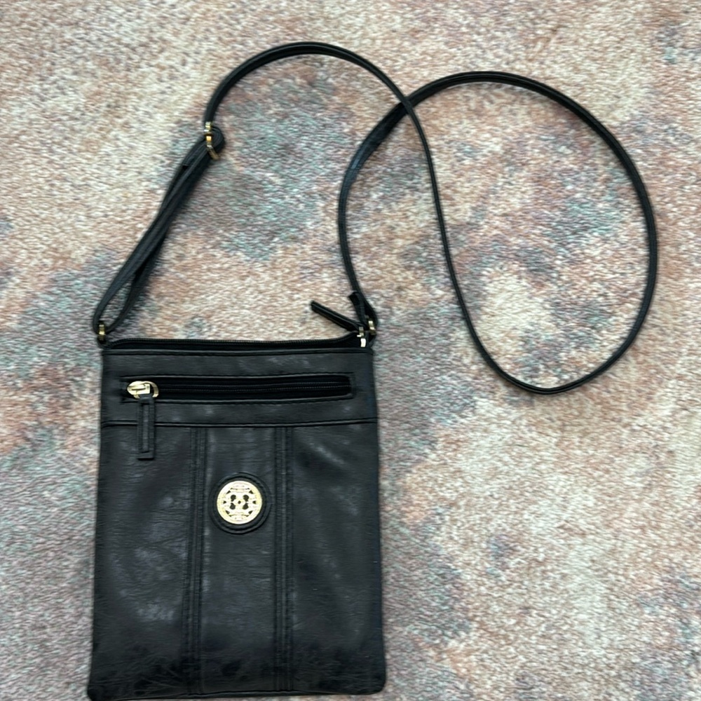 Black Faux Leather shoulder bag, multipocket w/adjustable shoulder strap